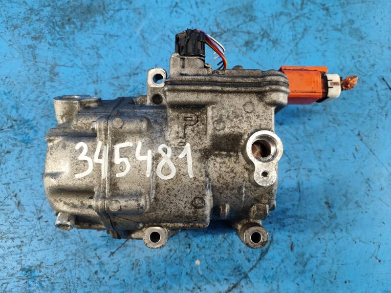 Air conditioning compressor for Toyota Prius Plus 11-14