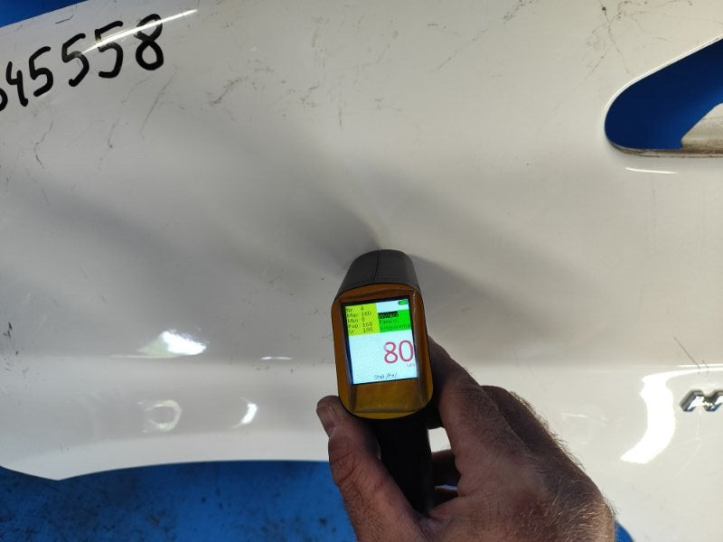 Front wing TOYOTA PRIUS - 30 09-17 Lev.