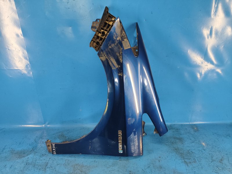 Front wing TOYOTA PRIUS - 30 09-17 Lev.