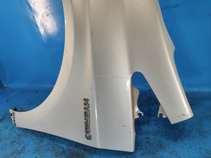 Front wing TOYOTA PRIUS - 30 09-17 Lev.