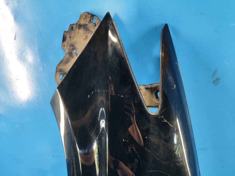 Front wing TOYOTA PRIUS - 30 09-17 Lev.