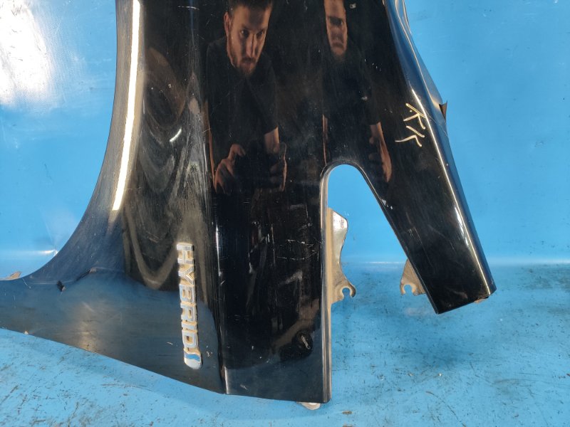 Front wing TOYOTA PRIUS - 30 09-17 Lev.