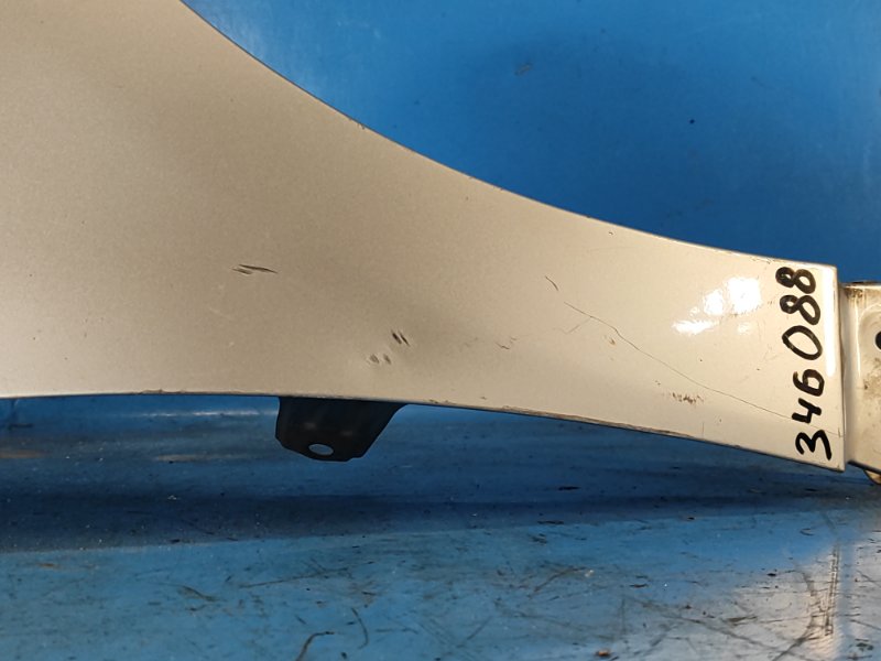 Front wing TOYOTA PRIUS - 30 09-17 Right.