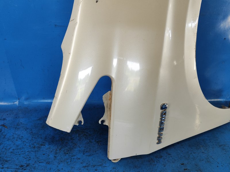 Front wing TOYOTA PRIUS - 30 09-17 Right.
