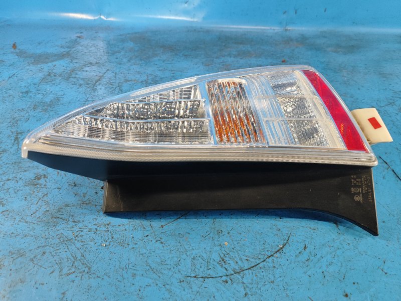 External lamp TOYOTA PRIUS - 30 09-17 Right.