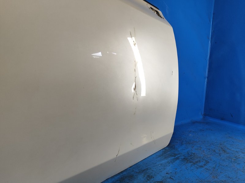 Door TOYOTA PRIUS PLUS 11-14 Right Front.