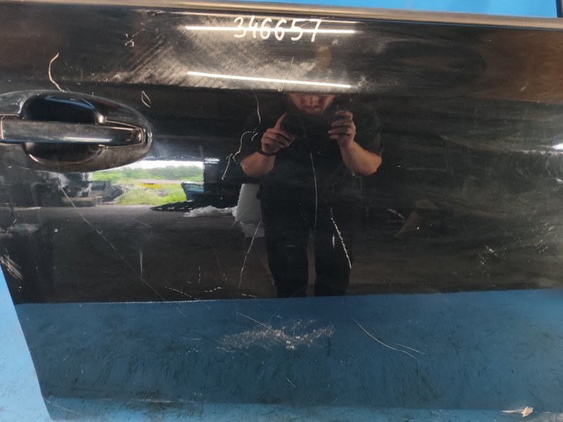 Door TOYOTA PRIUS PLUS 11-14 Right Front.