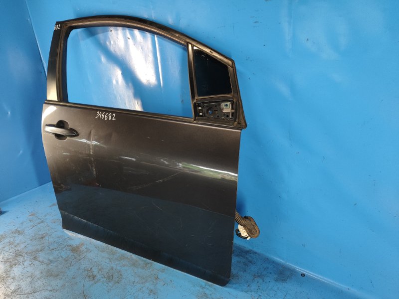 Door TOYOTA PRIUS 16- Right Front.
