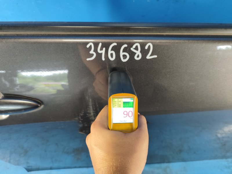 Door TOYOTA PRIUS 16- Right Front.
