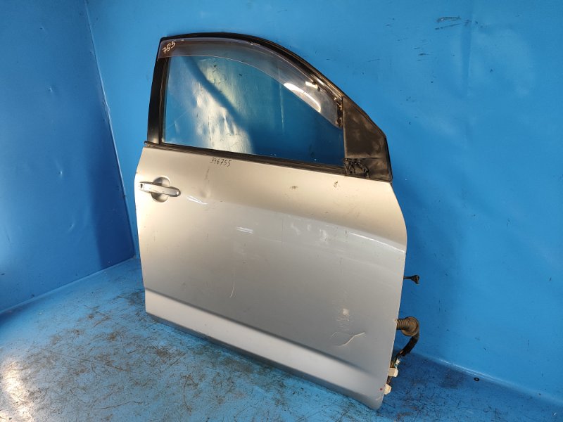 Door TOYOTA RAV4 05-12 Right Front.