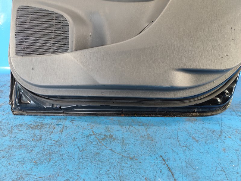 Door TOYOTA PRIUS PLUS 11-14 Right Rear