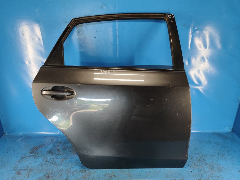 Door TOYOTA PRIUS PLUS 11-14 Right Rear