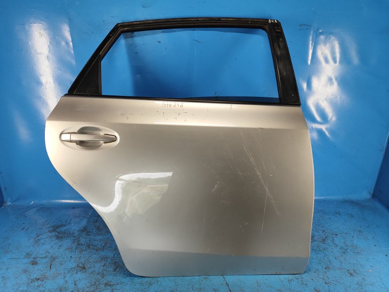Door TOYOTA PRIUS PLUS 11-14 Right Rear