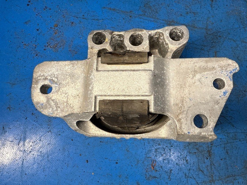 Engine Mount for Jeep Compass 2018 17-21