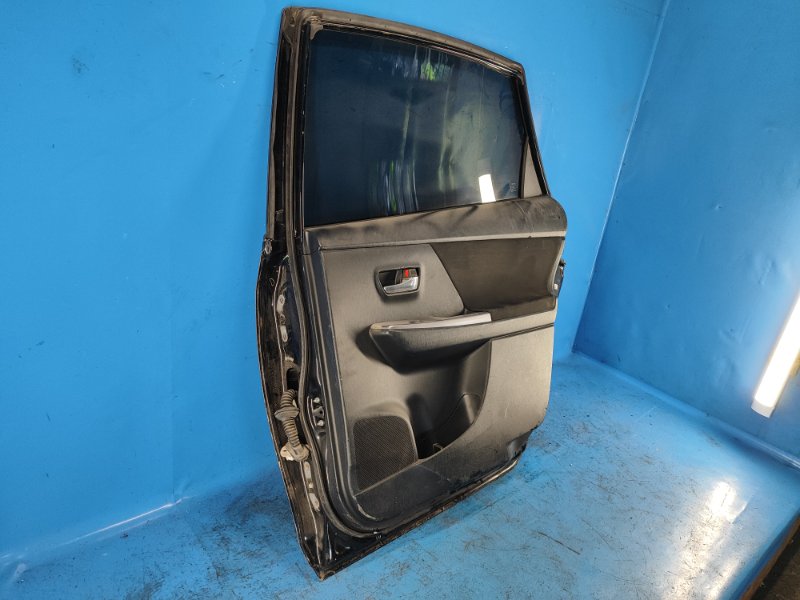 Door TOYOTA PRIUS PLUS 11-14 Right Rear