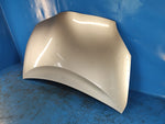 Hood of the Toyota Prius - 30 09-17