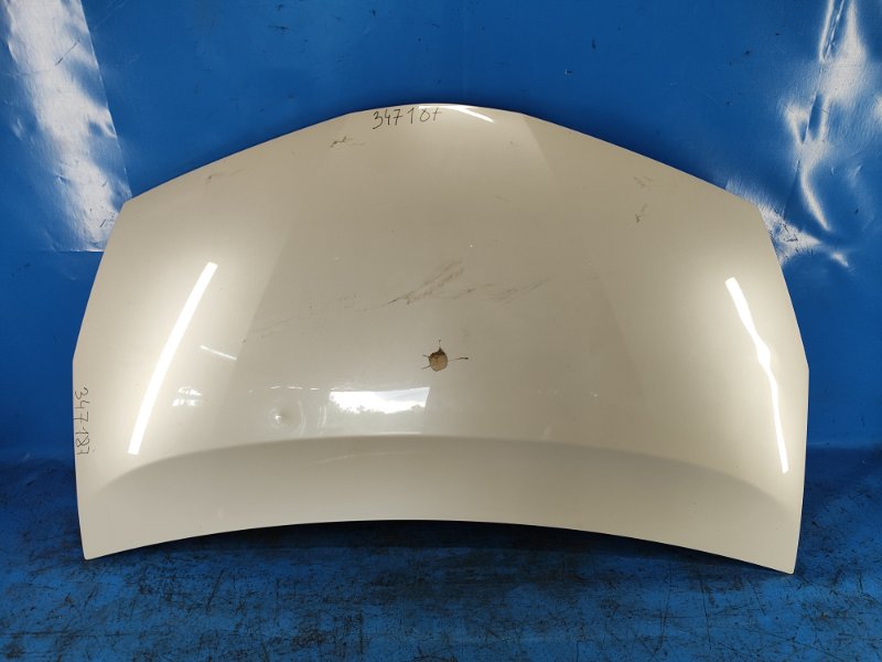 Hood for Toyota Prius Plus 11-14