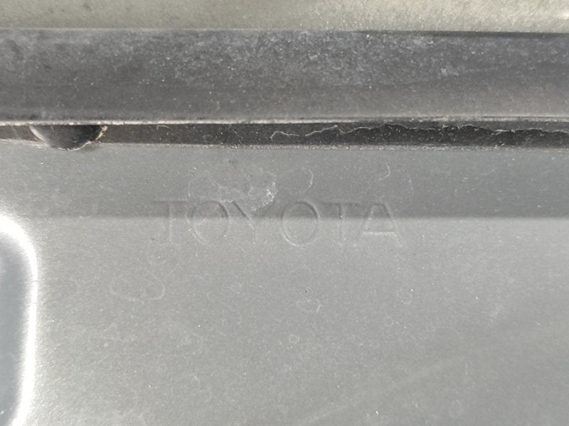 Hood Toyota Prius - 20 03-11