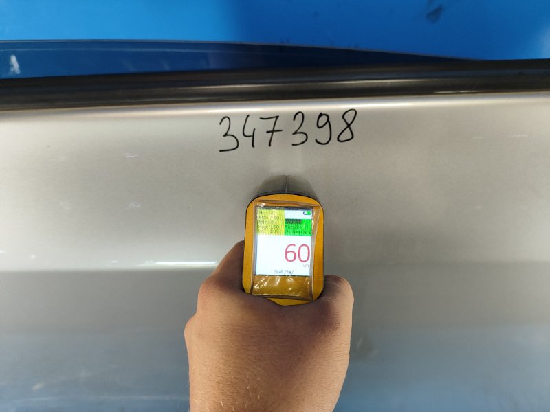 Door TOYOTA PRIUS PLUS 11-14 Left. Rear.