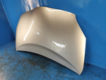 Hood of the Toyota Prius - 30 09-17