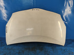 Hood of the Toyota Prius - 30 09-17