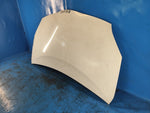 Hood of the Toyota Prius - 30 09-17