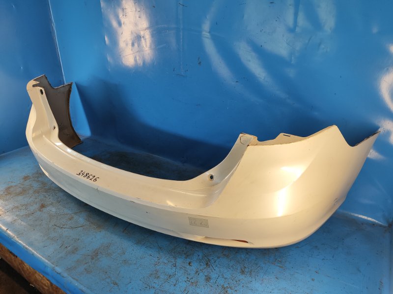 Rear bumper for Toyota Venza 09-16