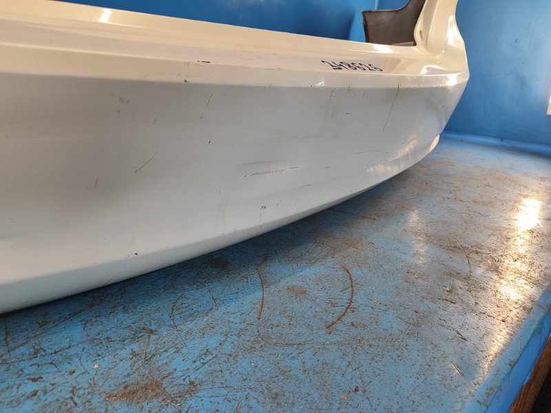 Rear bumper for Toyota Venza 09-16