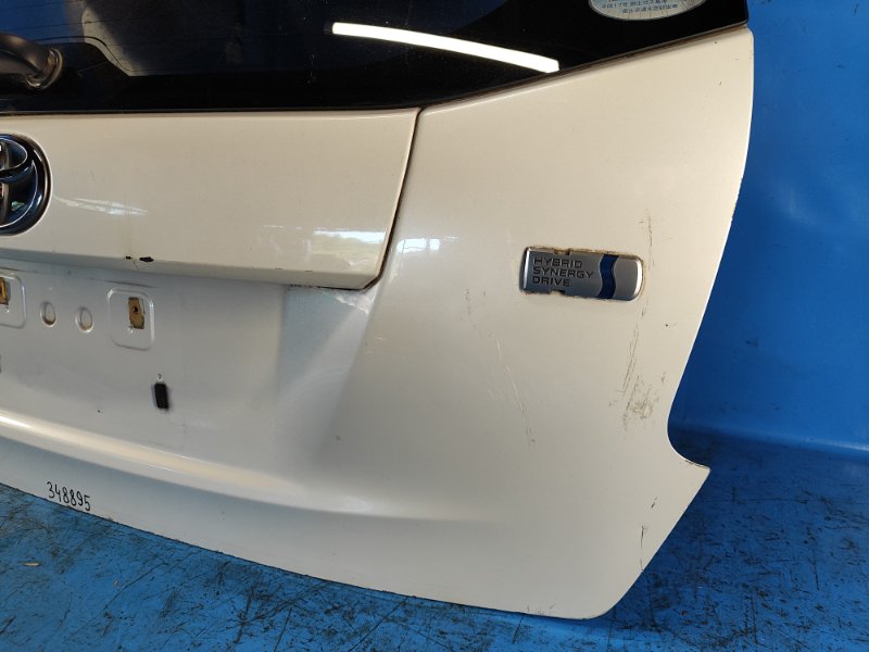 Trunk lid for Toyota Prius Plus 11-14
