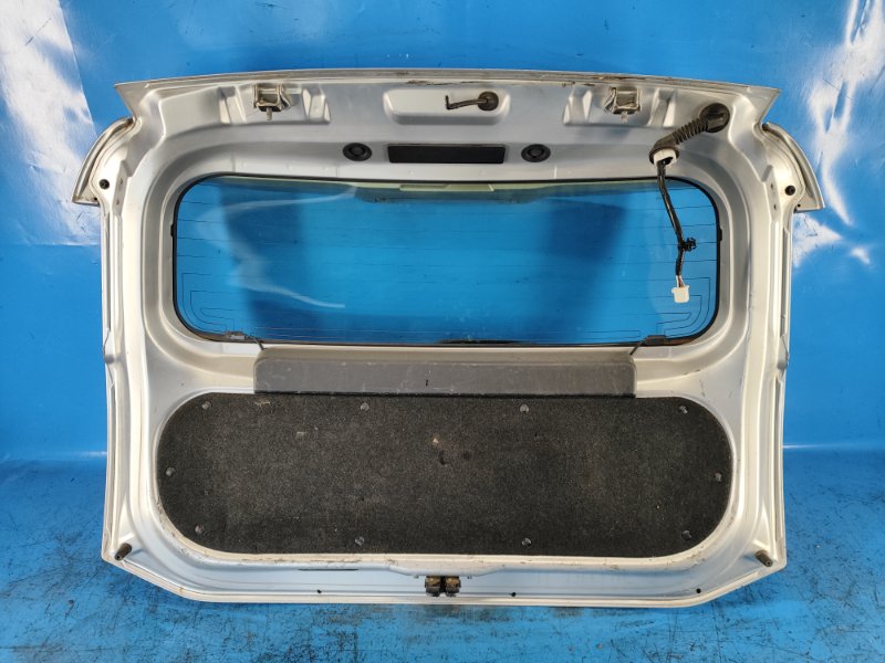 Trunk lid for Toyota Prius C/AQUA 11-14