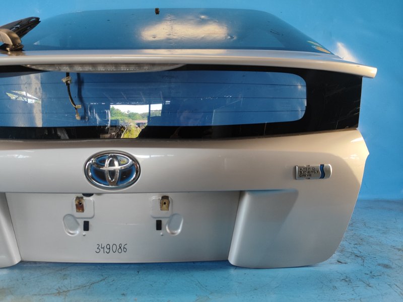 Trunk lid TOYOTA PRIUS 16-