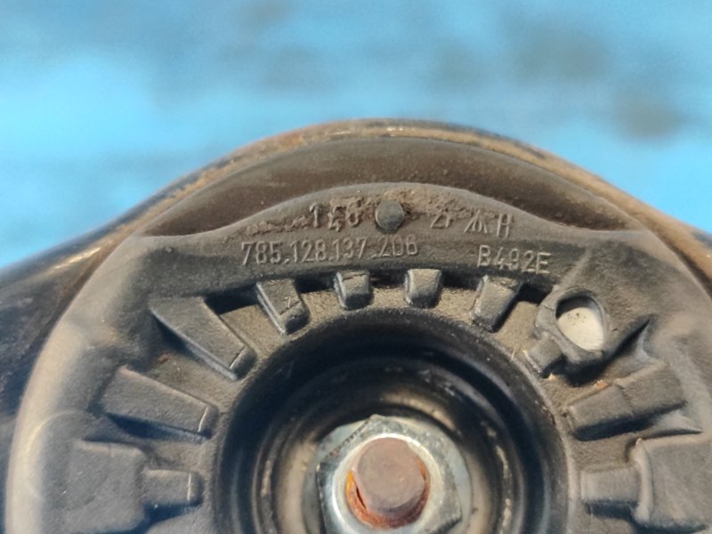 Shock absorber VOLVO XC70 07-16 Rear.
