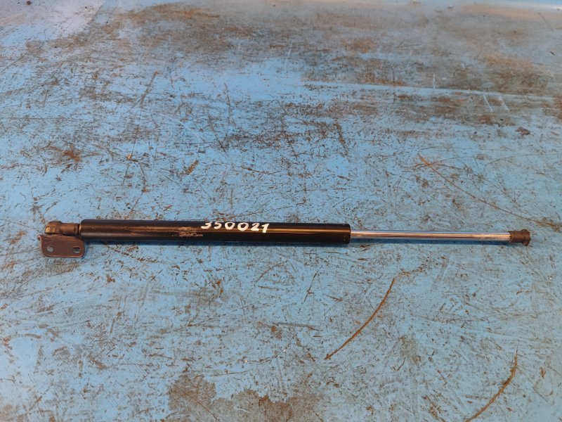 Trunk lid shock absorber MAZDA 6 GJ 12- Left.