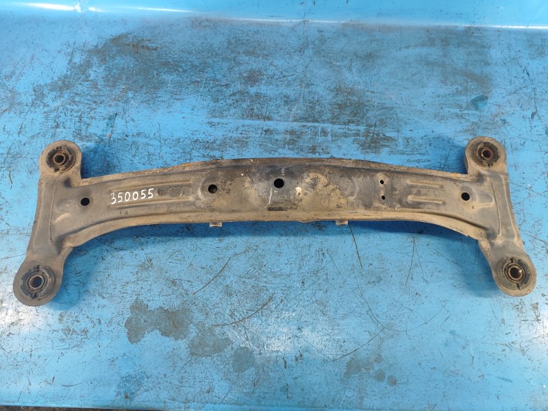 Rear suspension beam for Toyota Camry 2002 96-02