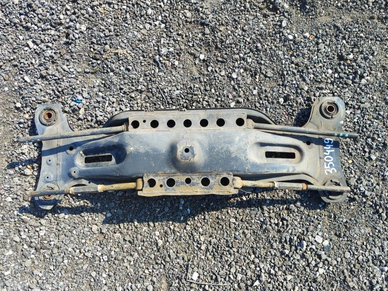 Rear suspension beam for Toyota Camry 30 02-06