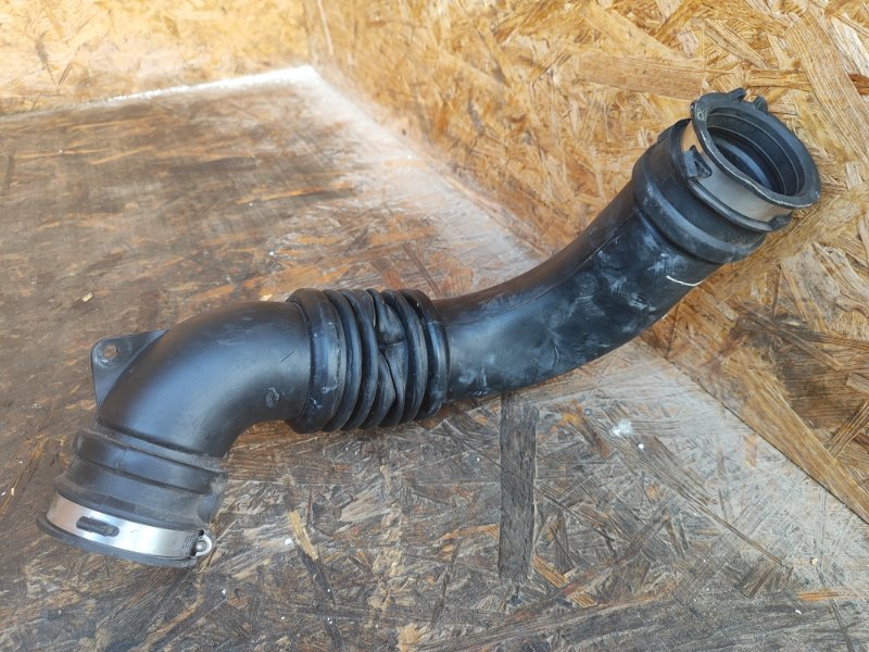 Jeep Patriot 10-17 Air Filter Hose
