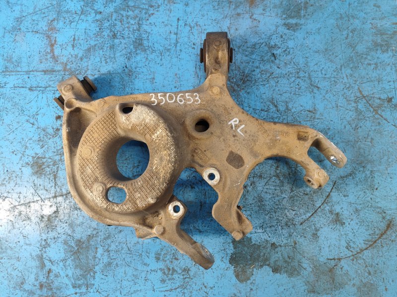 Rear suspension lower transverse arm FORD MUSTANG 15- Left.