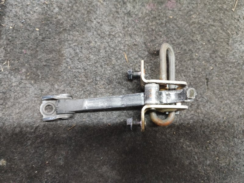 Door limiter VOLVO XC70 00–07 2006 Right Front