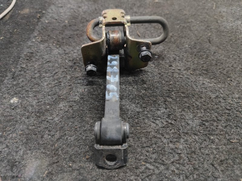 Door limiter VOLVO XC70 00–07 2006 Right Front