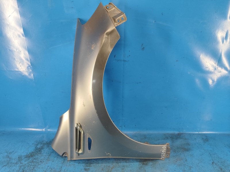 Front fender SUZUKI KIZASHI 09-14 Right.