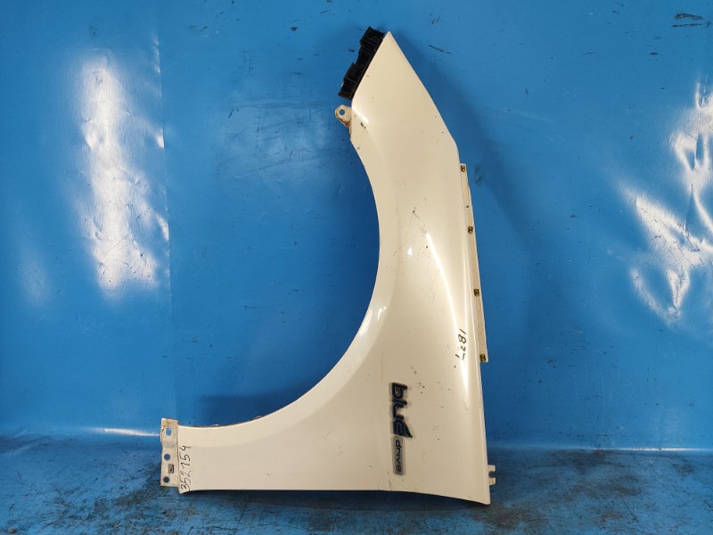 Front wing HYUNDAI SONATA YF 10-14 2012 Left.