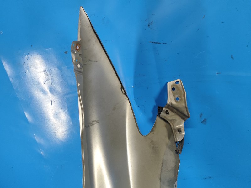 Front wing HONDA CIVIC 4D 06-11 Left.