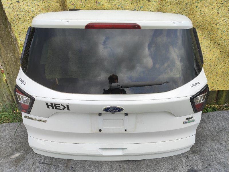 Ford Escape trunk lid 12-19 2018
