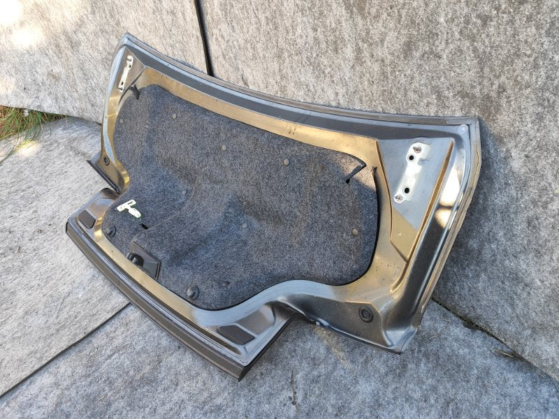 Ford Mustang 15-2017 trunk lid