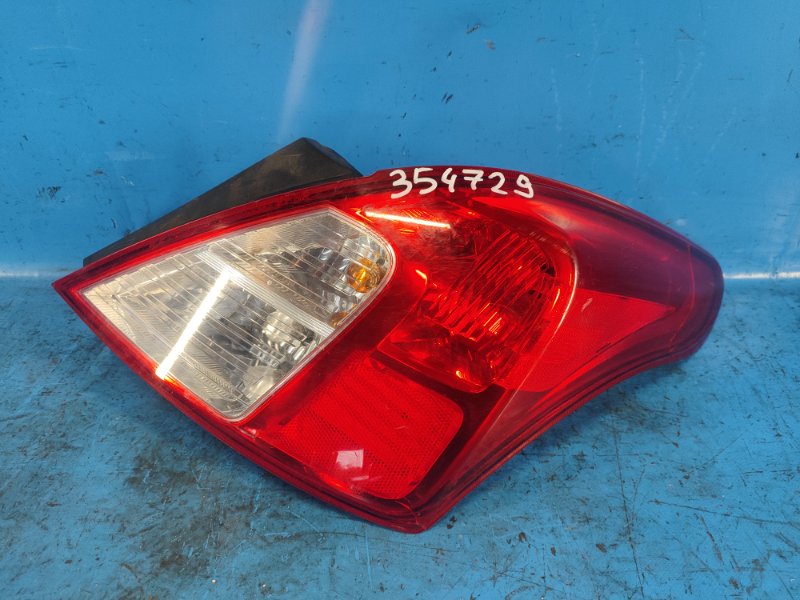 External light NISSAN VERSA B17 11-19 2017 Right.