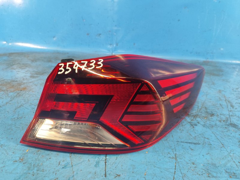 External lamp HYUNDAI ELANTRA AD 16- Right.