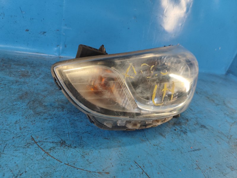 Headlight HYUNDAI ACCENT RB 10- Left.