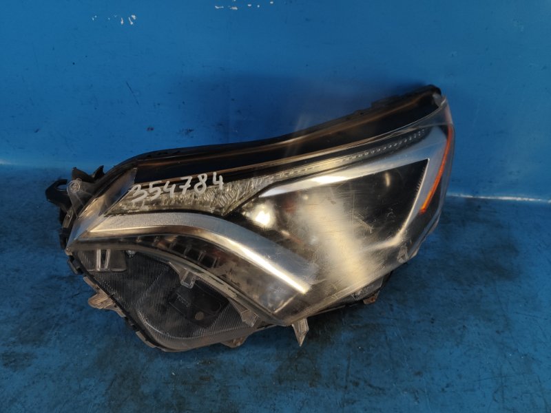 Headlight TOYOTA RAV4 13-19 Left.