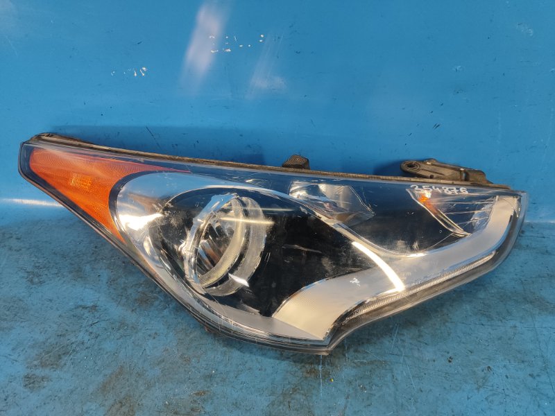 Headlight HYUNDAI VELOSTER 11-18 2012 Right