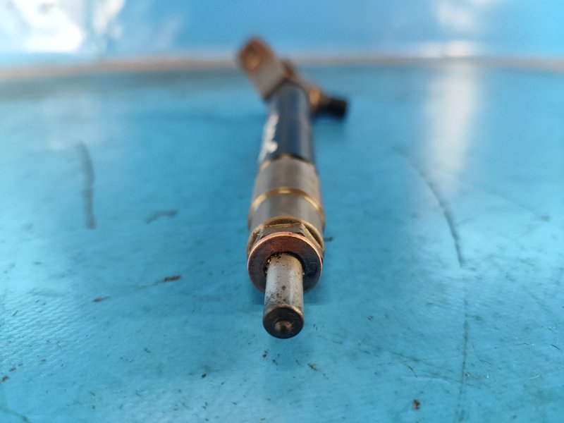 Fuel injector Mazda CX-5 (KE) 11-17
